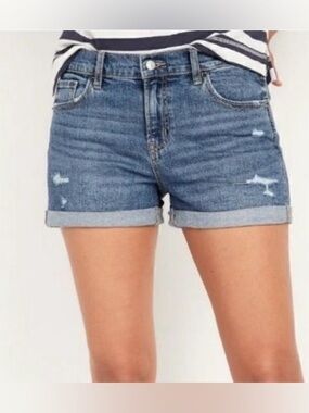 Old Navy Mid Rise Boyfriend Denim Shorts 4